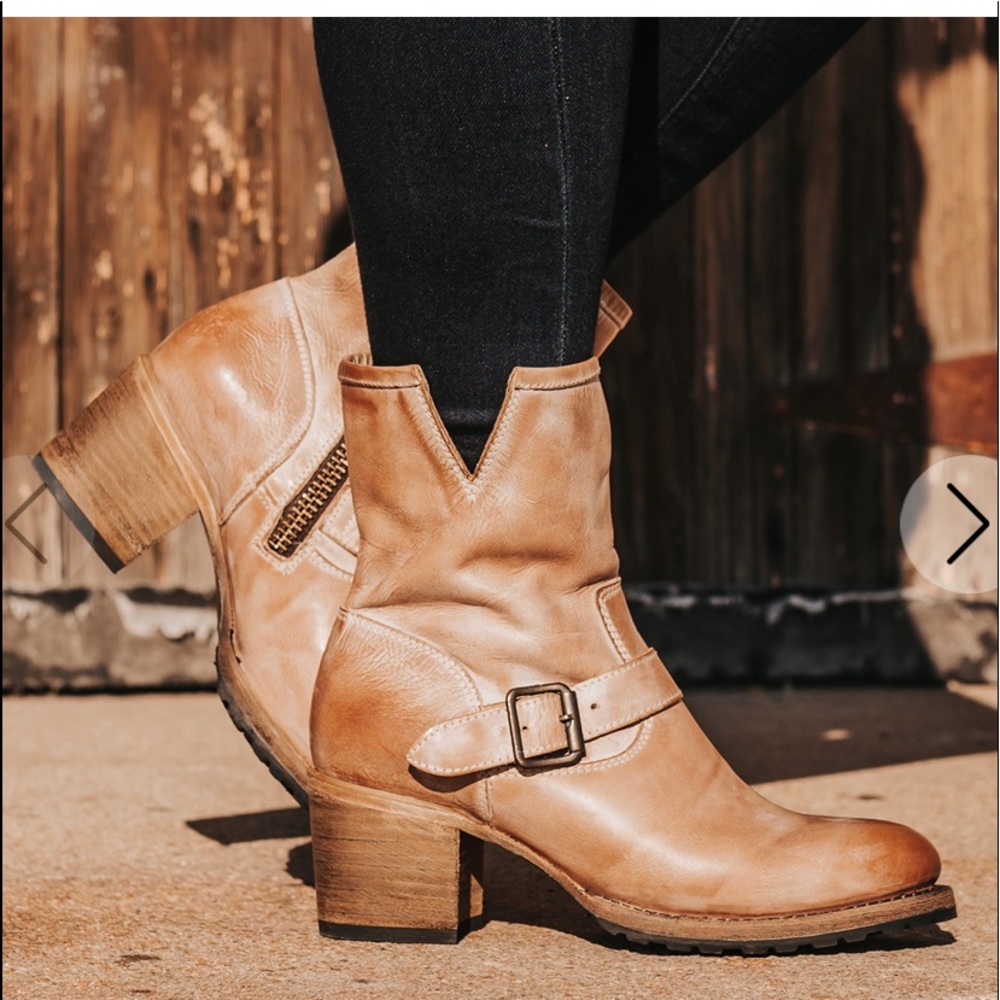 Freebird by Steven Carlito Booties -Taupe Size 6